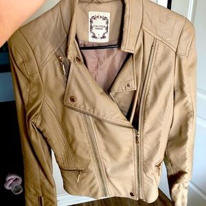 Leather cream-brown jacket